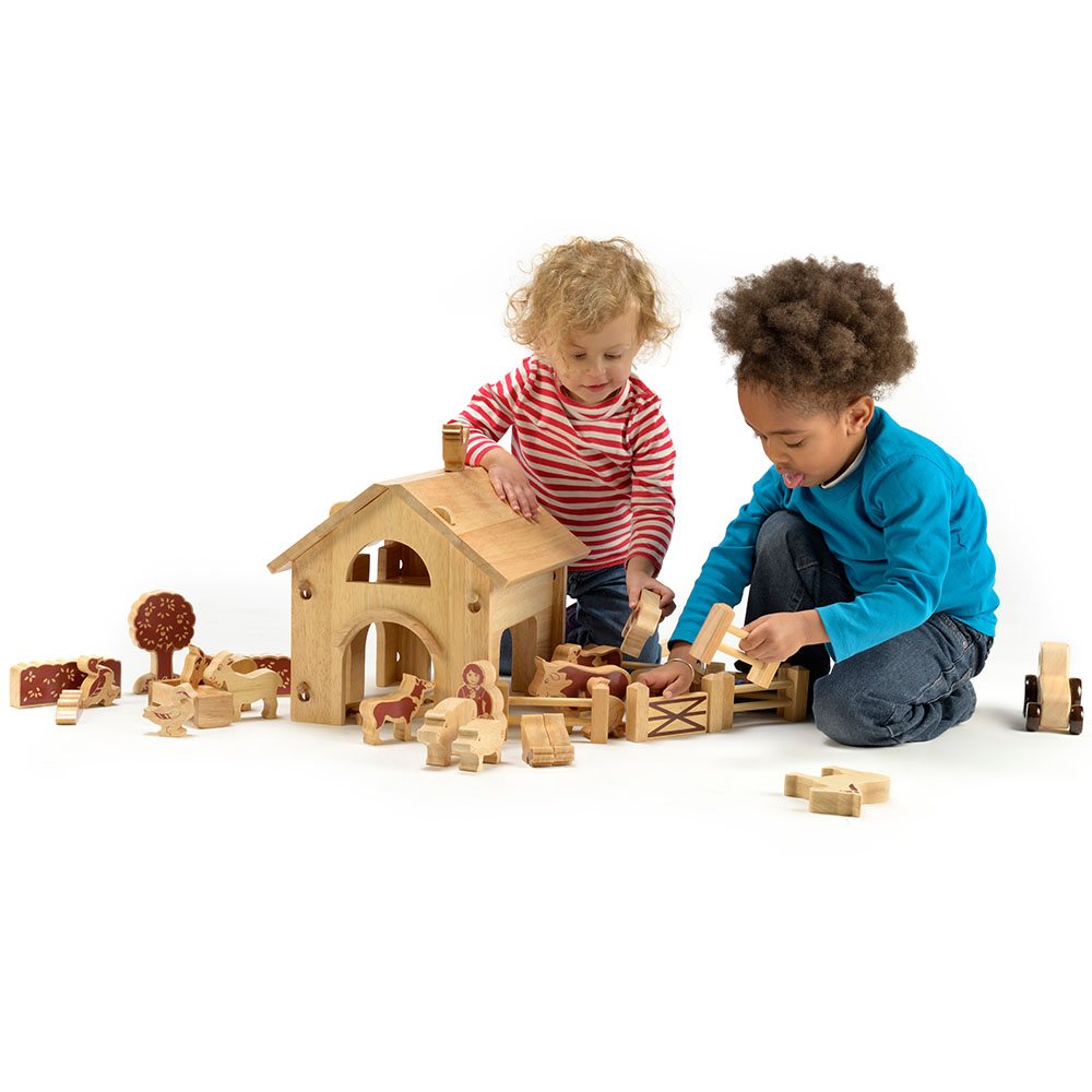Lanka Kade Deluxe Farm Barn Set with Natural Characters