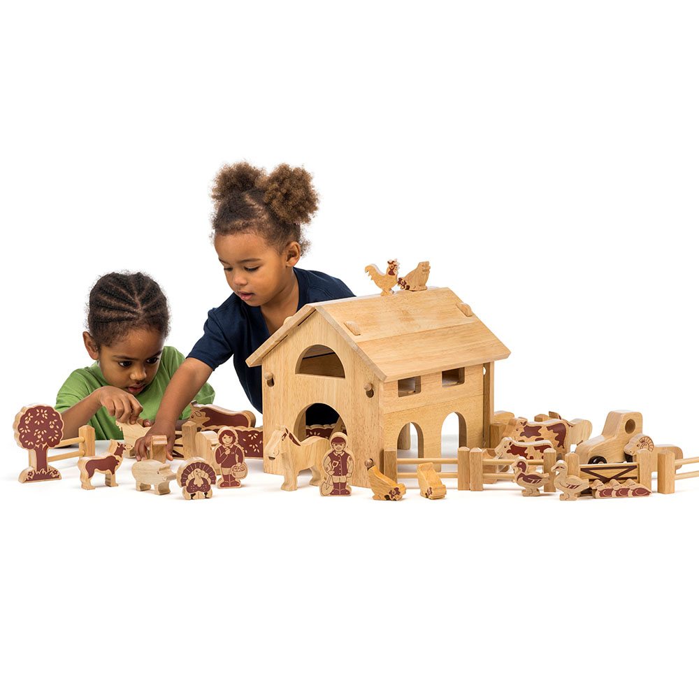 Lanka Kade Deluxe Farm Barn Set with Natural Characters