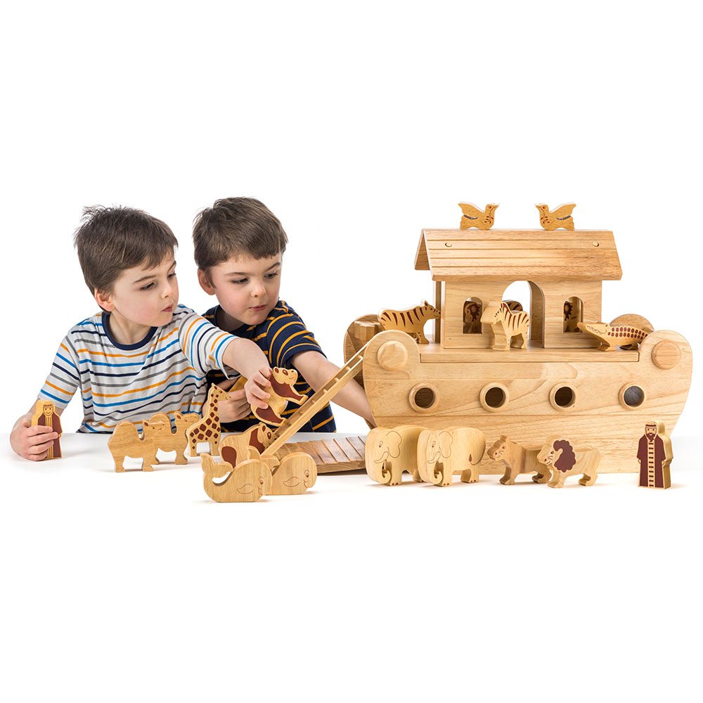 Lanka Kade Deluxe Noah's Ark with Natural Characters