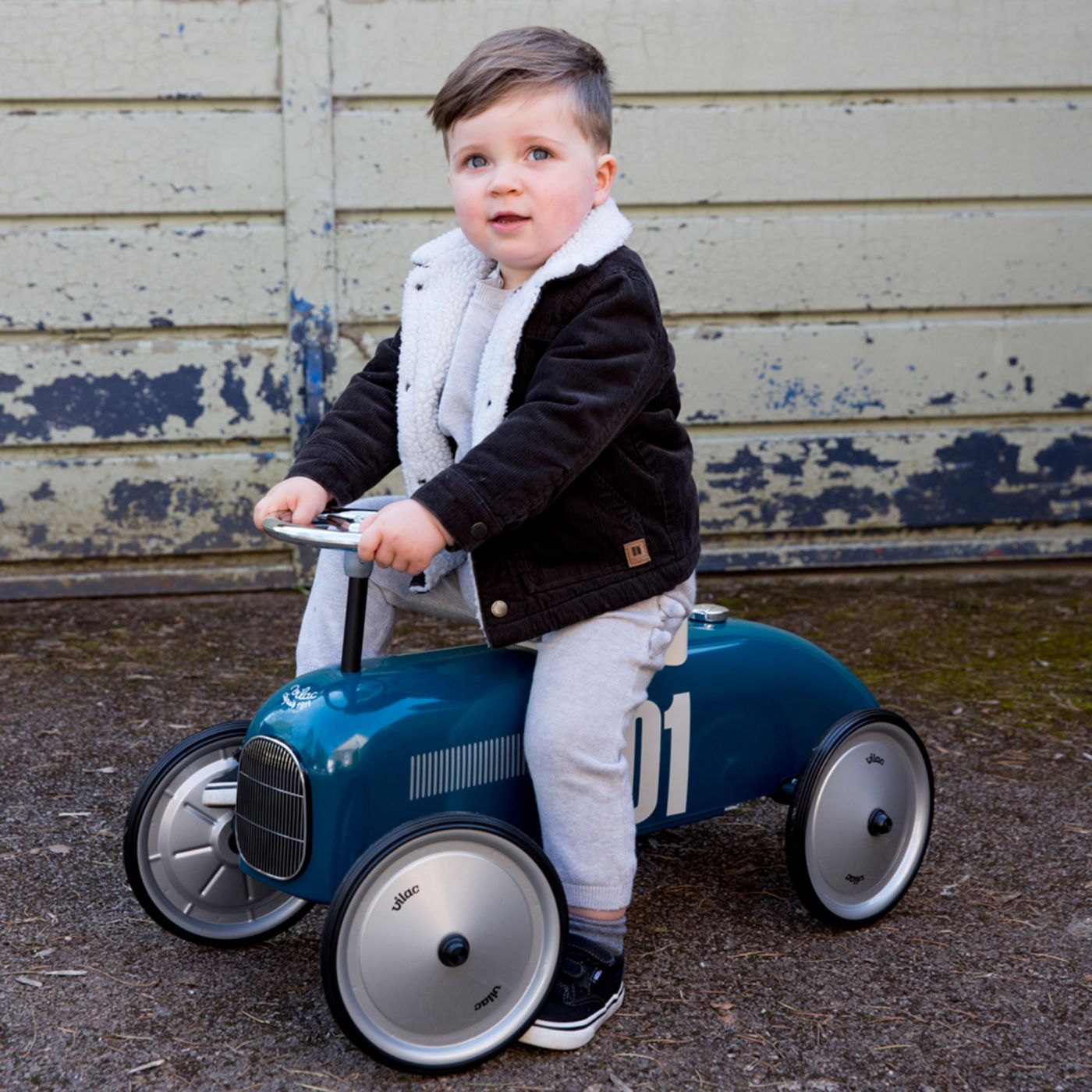 Vilac Classic Metal Car - Petrol Blue