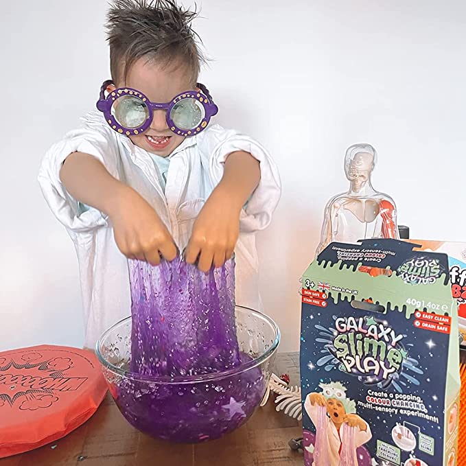 Galaxy Slime Play