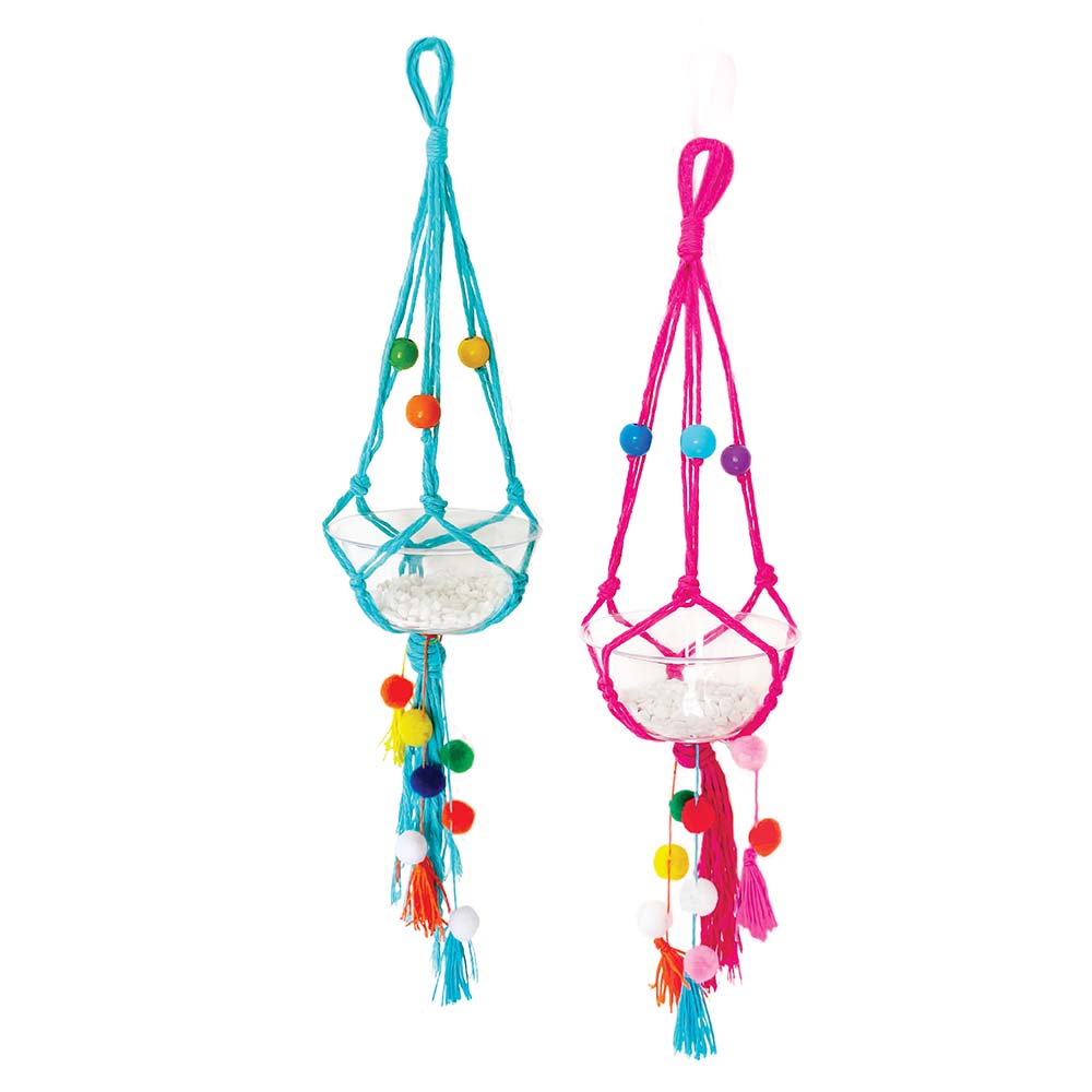 Totally Floral – Make Your Own Macramé Plant Hangers