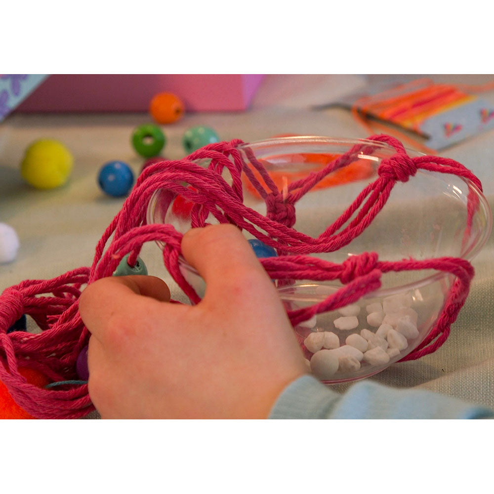 Totally Floral – Make Your Own Macramé Plant Hangers