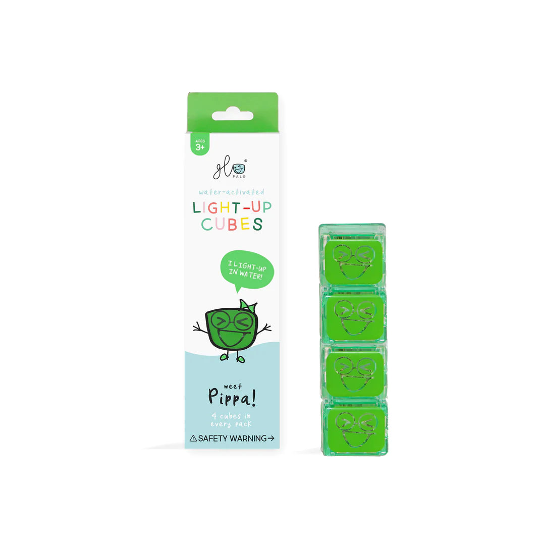 Glo Pals green light-up cubes Water-activated sensory toys for bath Green cubes that light up in water Reusable and safe for children Promotes sensory development